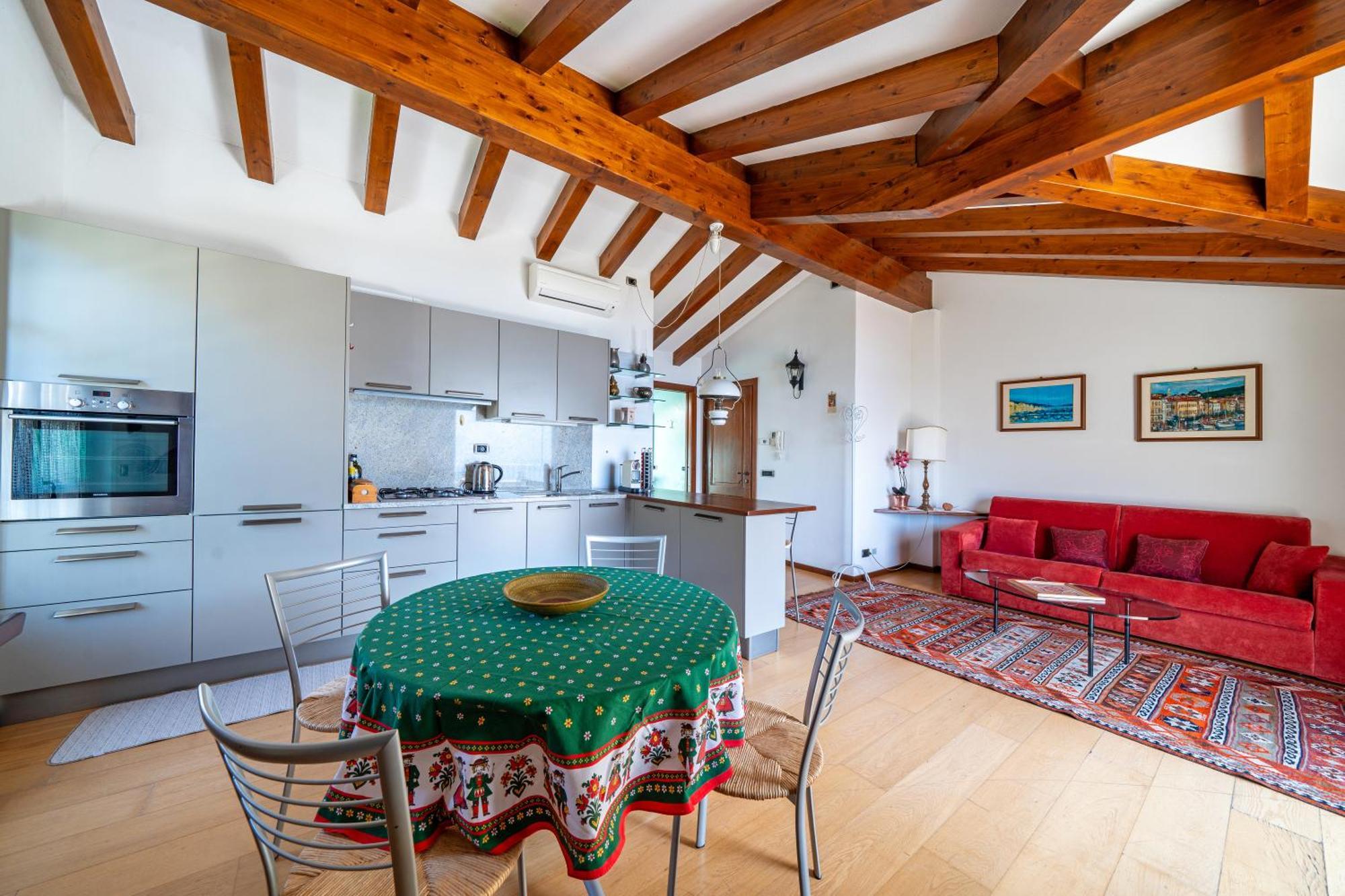 Alveluu Ristorante E Suites Тремецо Екстериор снимка